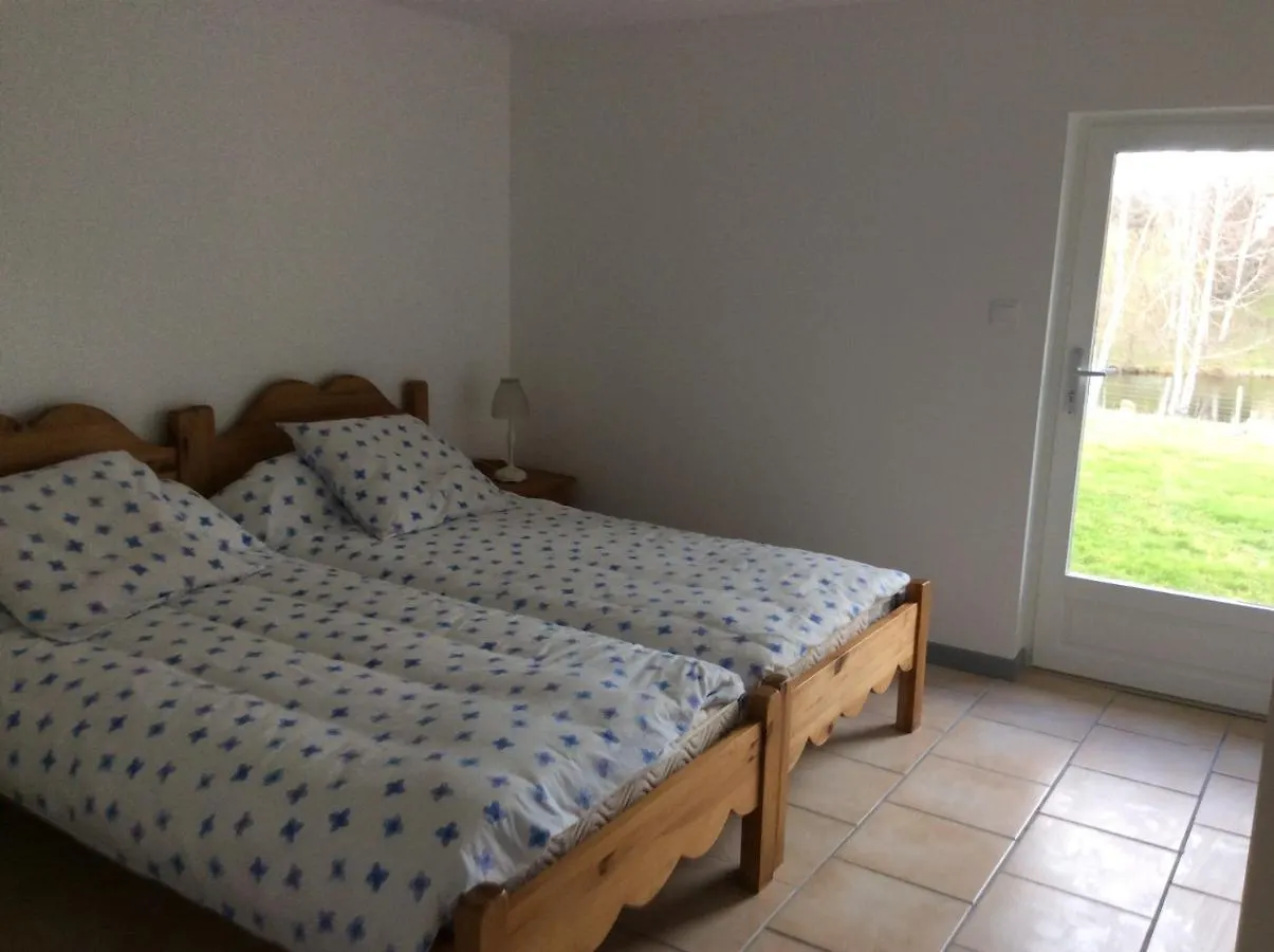 Relais Des Chaux Bed & Breakfast Saint-Jean-des-Ollieres 0*,  France